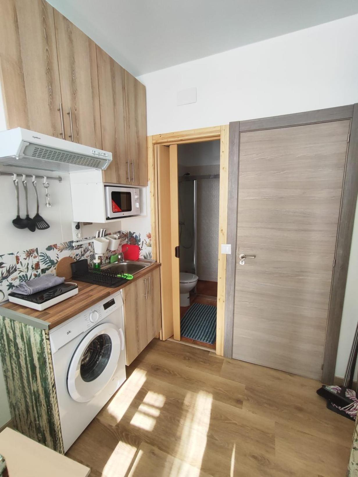 Khors Apartment Малага Екстериор снимка
