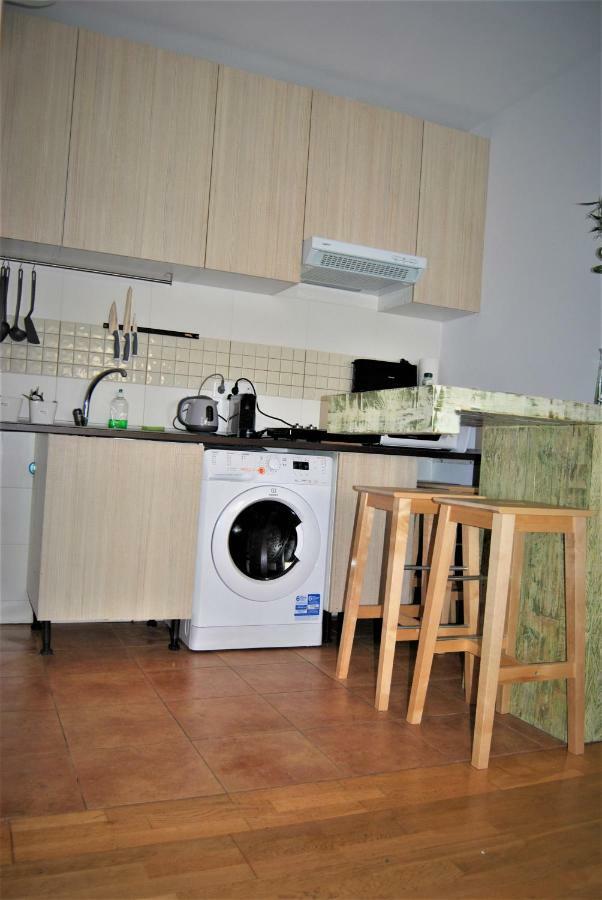 Khors Apartment Малага Екстериор снимка